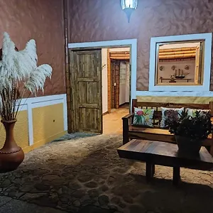 La Casona Del Retiro Pensión